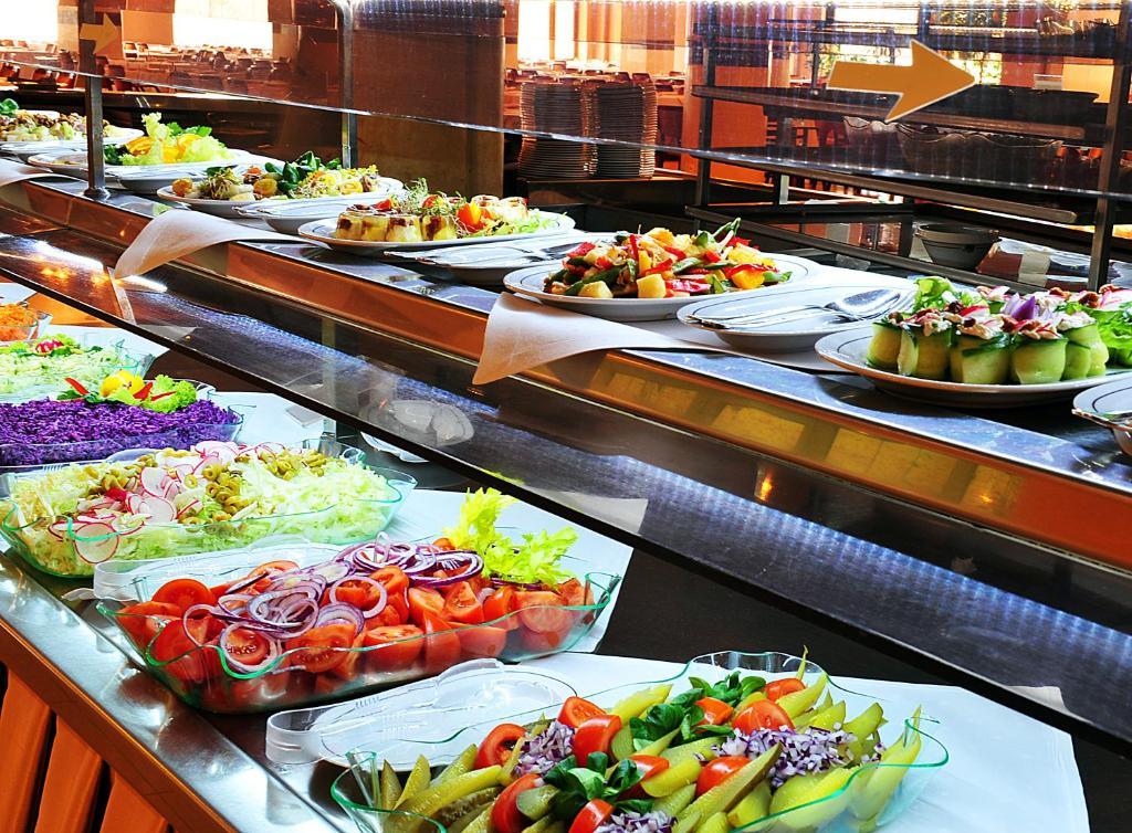 Hotel Golebiewski Wisla Ngoại thất bức ảnh