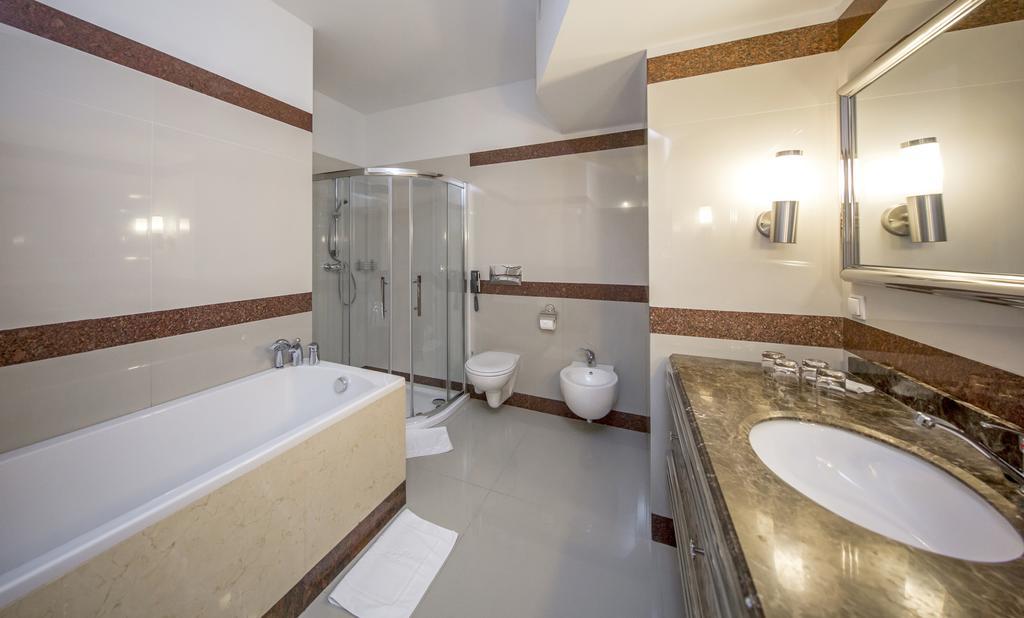 Hotel Golebiewski Wisla Ngoại thất bức ảnh