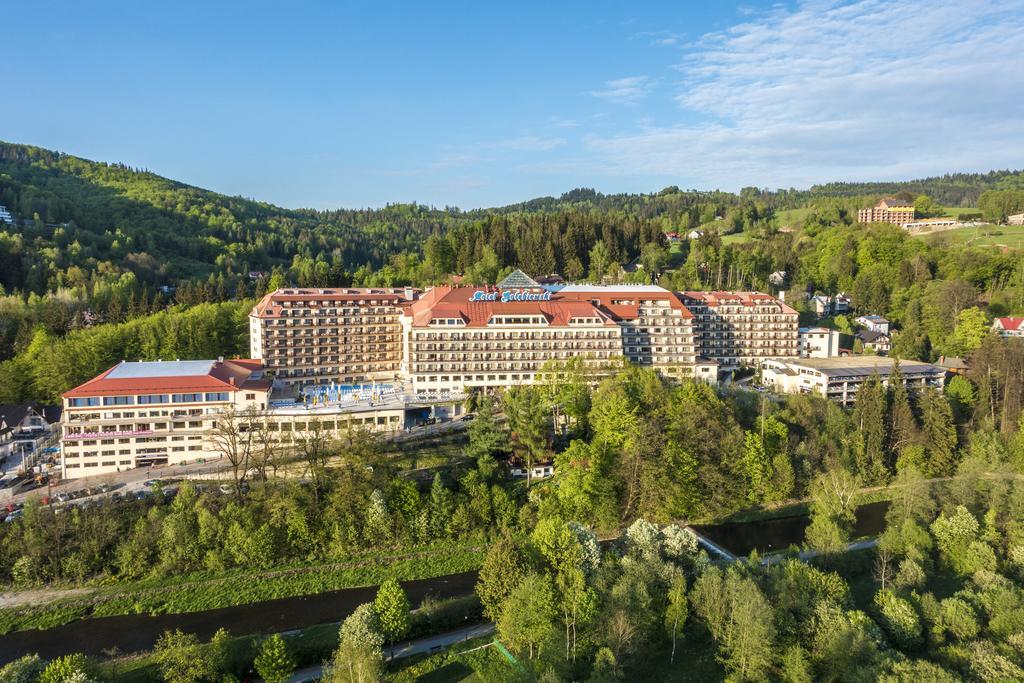 Hotel Golebiewski Wisla Ngoại thất bức ảnh