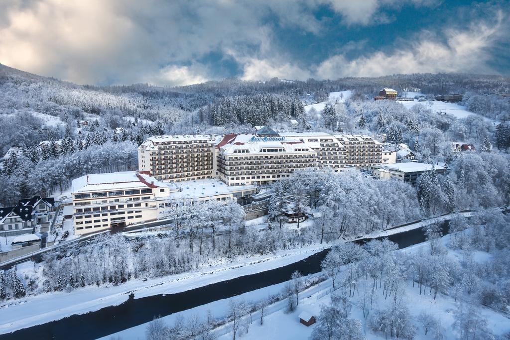 Hotel Golebiewski Wisla Ngoại thất bức ảnh