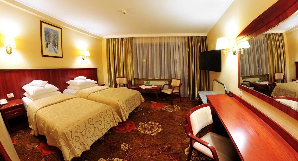 Hotel Golebiewski Wisla Ngoại thất bức ảnh