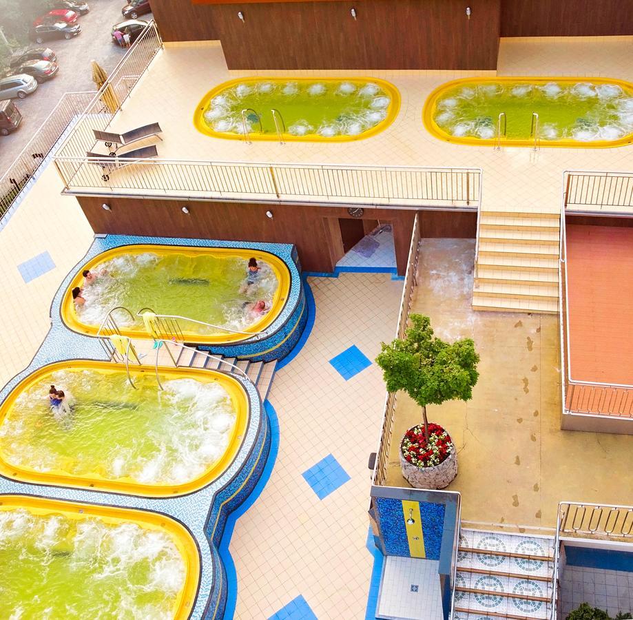 Hotel Golebiewski Wisla Ngoại thất bức ảnh